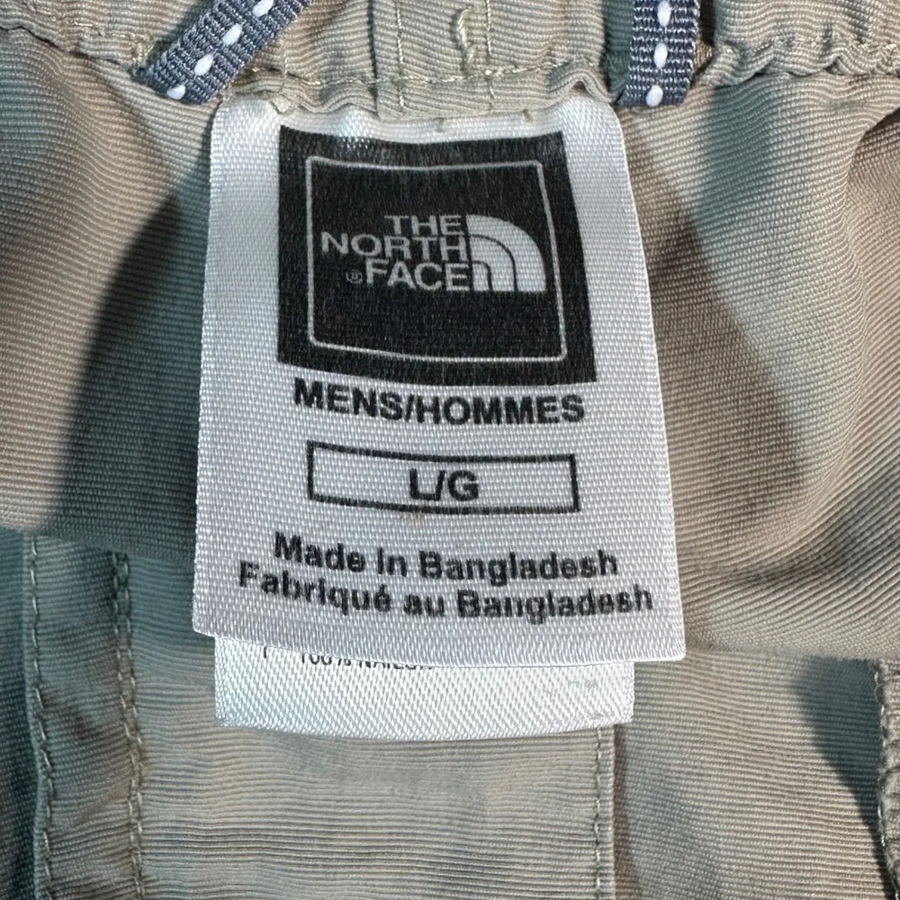 The North‎ Face Cargo Shorts Mens Large Beige/Gray Nylon Hiking Belted Utility